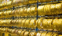 Kiếm 10 tỉ một ngày nhờ “lướt sóng” vàng